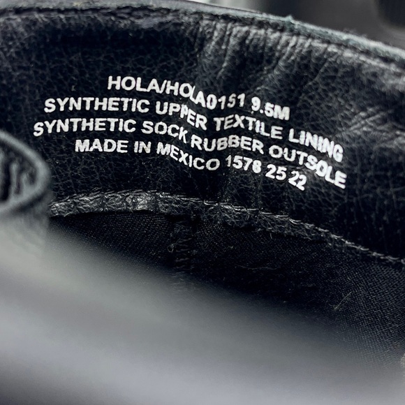 Steve Madden Hola Black Vegan Leather Lug Sole Chelsea Platform Boots size 9.5 - Picture 9 of 9